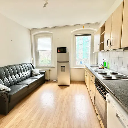 Stylish In - Easy Access