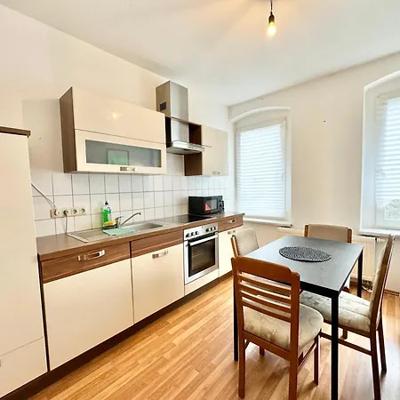 Stylish In - Easy Access Apartment Chemnitz