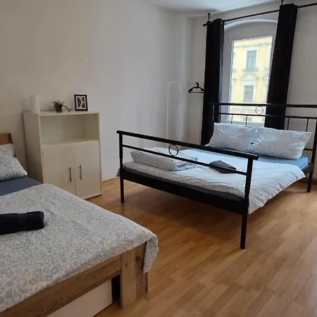 Stylish In - Easy Access