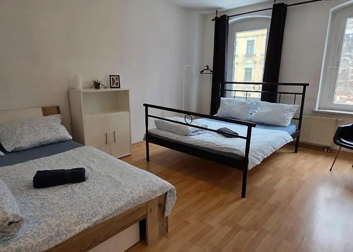 Stylish In - Easy Access